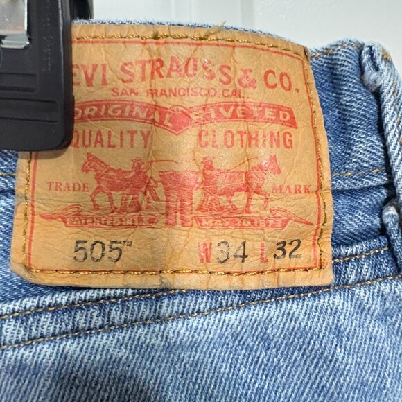 Levi’s 505 Men's Jeans 34x32 Light Wash Regular Fit Straight Leg Denim Blue - Picture 3 of 8